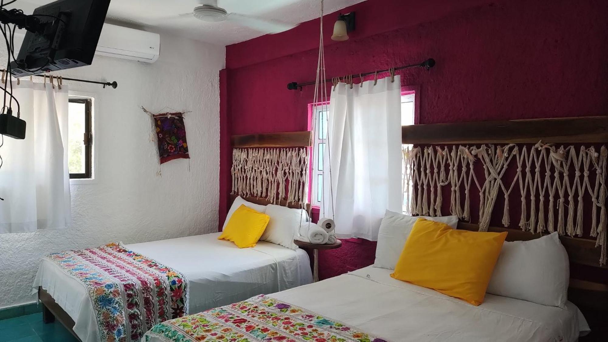 סלסטון Hotel Gutierrez מראה חיצוני תמונה